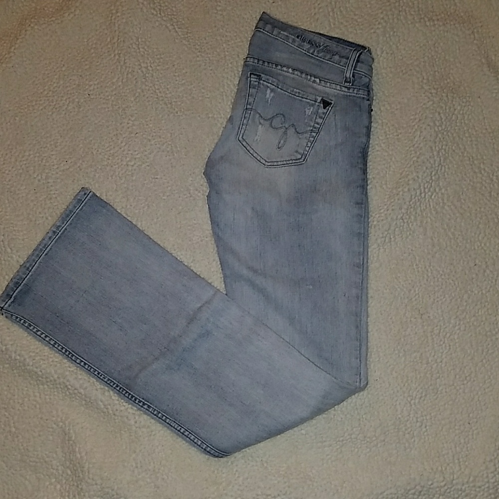 Guess distressed jean